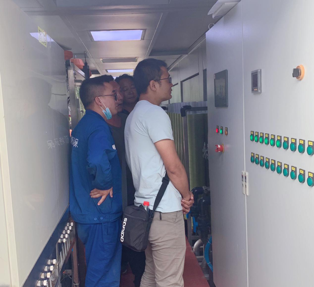 寧洱縣住建局領(lǐng)導(dǎo)蒞臨碩特環(huán)保寧洱項目指導(dǎo)工作